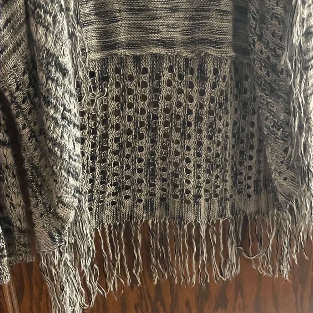Vanity Black and White Women's Cardigan - Picture 3 of 5